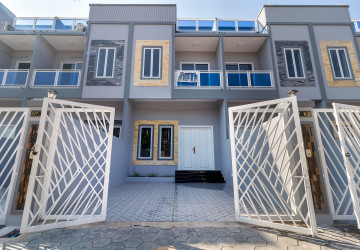 3 Bedroom House For Sale - Sambour, Siem Reap thumbnail