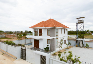 3 Bedroom Villa For Rent - Sambour, Siem Reap thumbnail