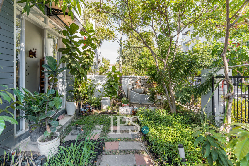 4 Bedroom Villa For Sale - Chip Mong Grand Phnom Penh, Kmuonh, Phnom Penh