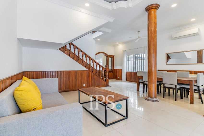 4 Bedroom Villa For Rent - Tonle Bassac, Phnom Penh