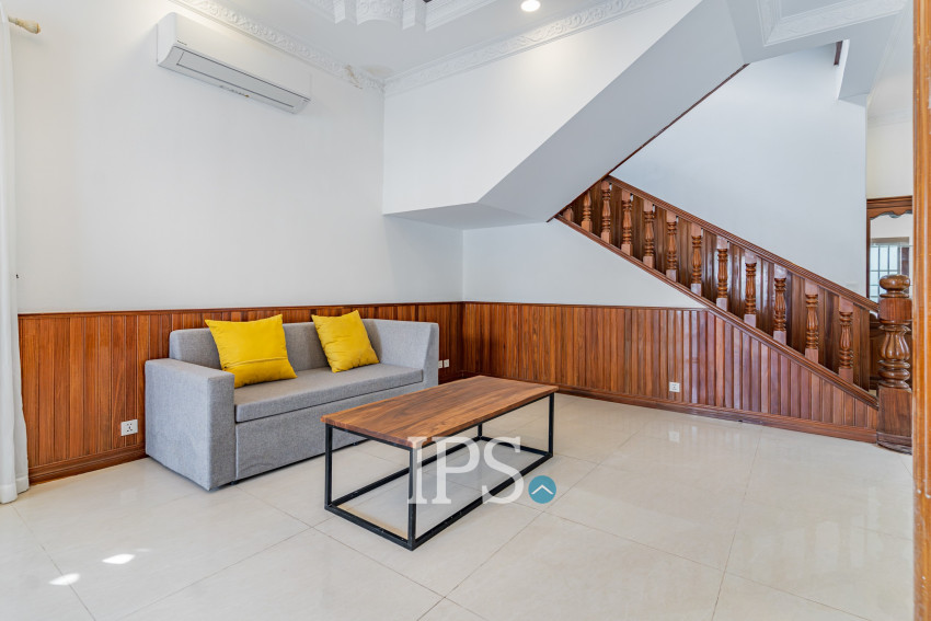 4 Bedroom Villa For Rent - Tonle Bassac, Phnom Penh