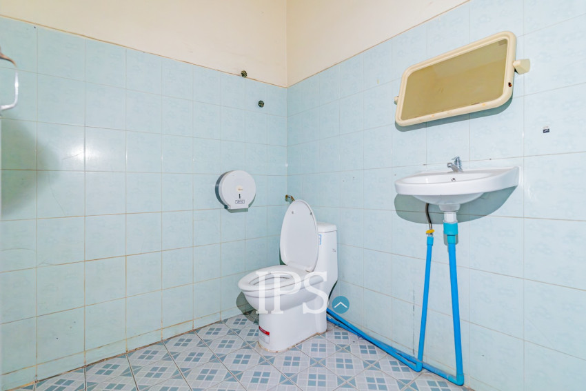 8 Bedroom Commerical Villa For Rent - Boeung Kak 1, Phnom Penh