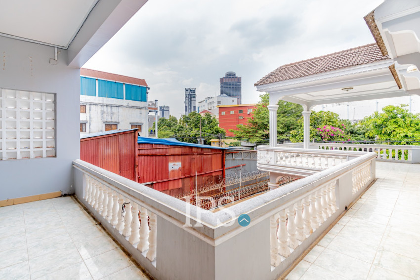 8 Bedroom Commerical Villa For Rent - Boeung Kak 1, Phnom Penh