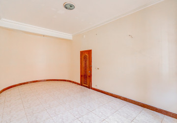 8 Bedroom Commerical Villa For Rent - Boeung Kak 1, Phnom Penh thumbnail