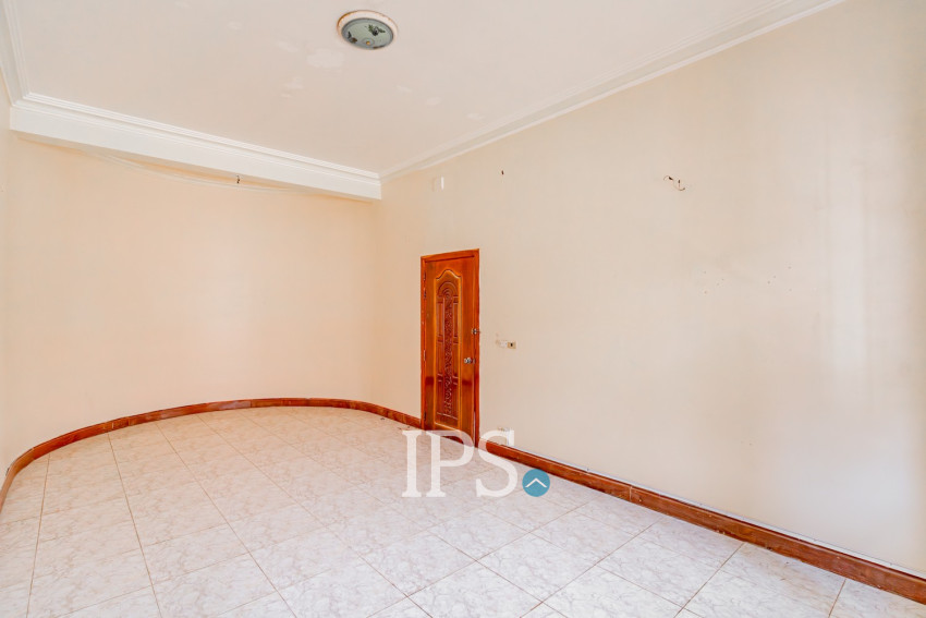 8 Bedroom Commerical Villa For Rent - Boeung Kak 1, Phnom Penh