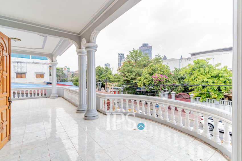 8 Bedroom Commerical Villa For Rent - Boeung Kak 1, Phnom Penh