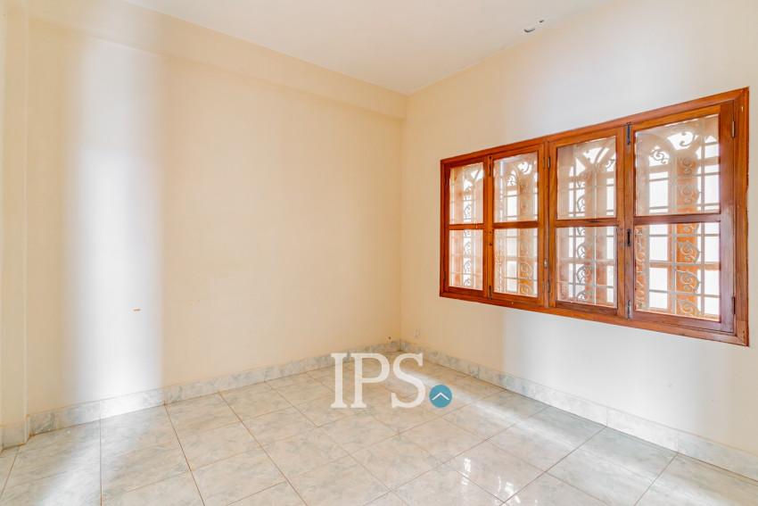 8 Bedroom Commerical Villa For Rent - Boeung Kak 1, Phnom Penh