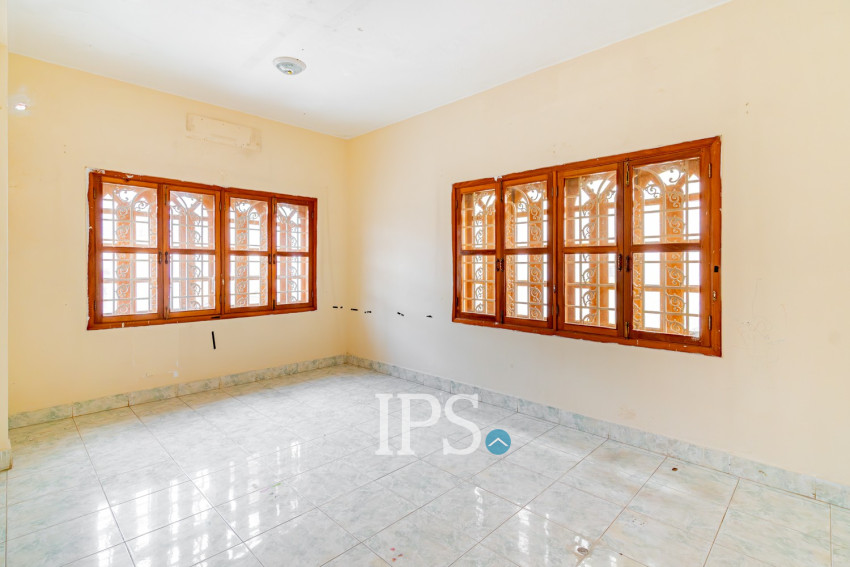 8 Bedroom Commerical Villa For Rent - Boeung Kak 1, Phnom Penh