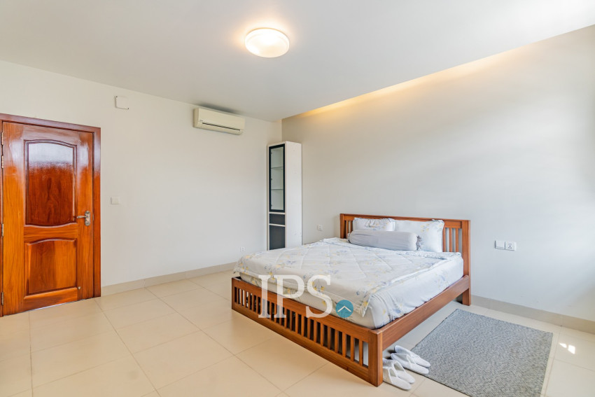 4 Bedroom Corner Villa For Rent - Grand Chroy Chongvar, Chroy Changvar,  Phnom Penh