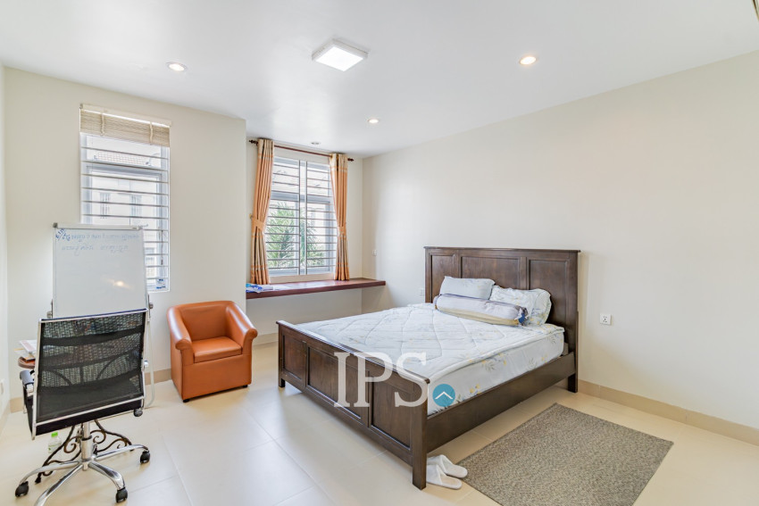 4 Bedroom Corner Villa For Rent - Grand Chroy Chongvar, Chroy Changvar,  Phnom Penh