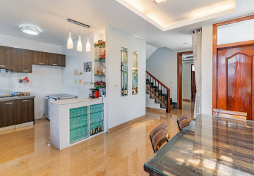 4 Bedroom Corner Villa For Rent - Grand Chroy Chongvar, Chroy Changvar,  Phnom Penh thumbnail