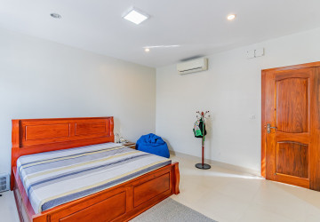 4 Bedroom Corner Villa For Rent - Grand Chroy Chongvar, Chroy Changvar,  Phnom Penh thumbnail