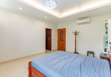 4 Bedroom Corner Villa For Rent - Grand Chroy Chongvar, Chroy Changvar,  Phnom Penh thumbnail