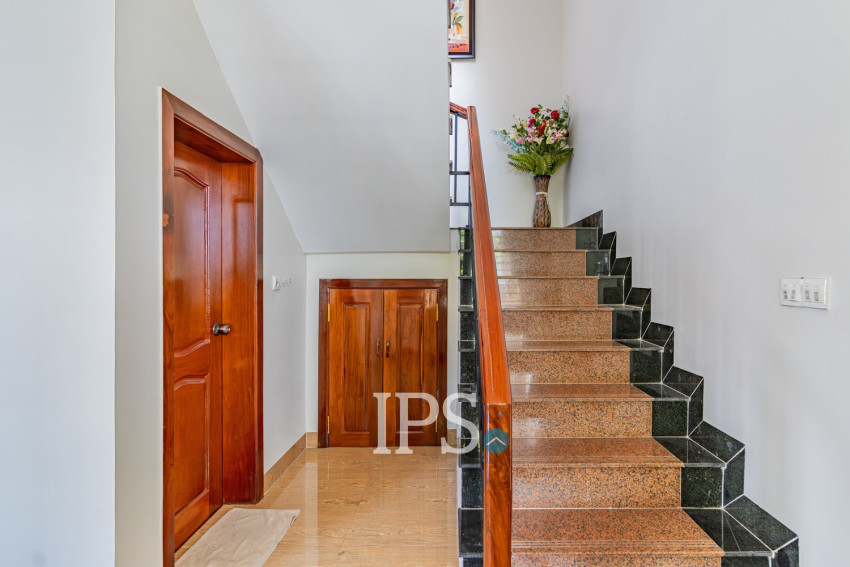 4 Bedroom Corner Villa For Rent - Grand Chroy Chongvar, Chroy Changvar,  Phnom Penh