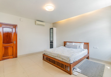 4 Bedroom Corner Villa For Rent - Grand Chroy Chongvar, Chroy Changvar,  Phnom Penh thumbnail