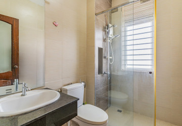 4 Bedroom Corner Villa For Rent - Grand Chroy Chongvar, Chroy Changvar,  Phnom Penh thumbnail