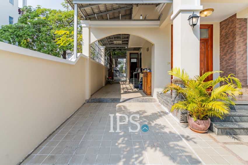 4 Bedroom Corner Villa For Rent - Grand Chroy Chongvar, Chroy Changvar,  Phnom Penh