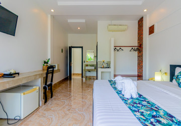 11 Bedroom Hotel For Rent - Svay Dangkum, Siem Reap thumbnail
