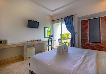 11 Bedroom Hotel For Rent - Svay Dangkum, Siem Reap thumbnail