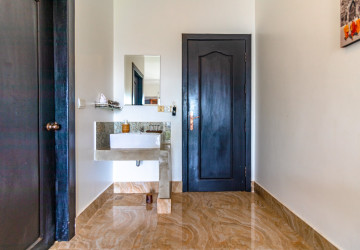 11 Bedroom Hotel For Rent - Svay Dangkum, Siem Reap thumbnail