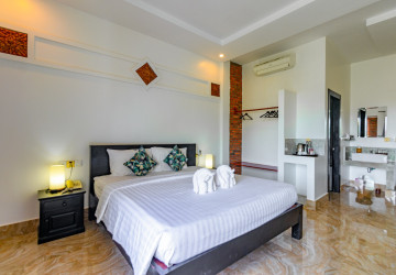 11 Bedroom Hotel For Rent - Svay Dangkum, Siem Reap thumbnail
