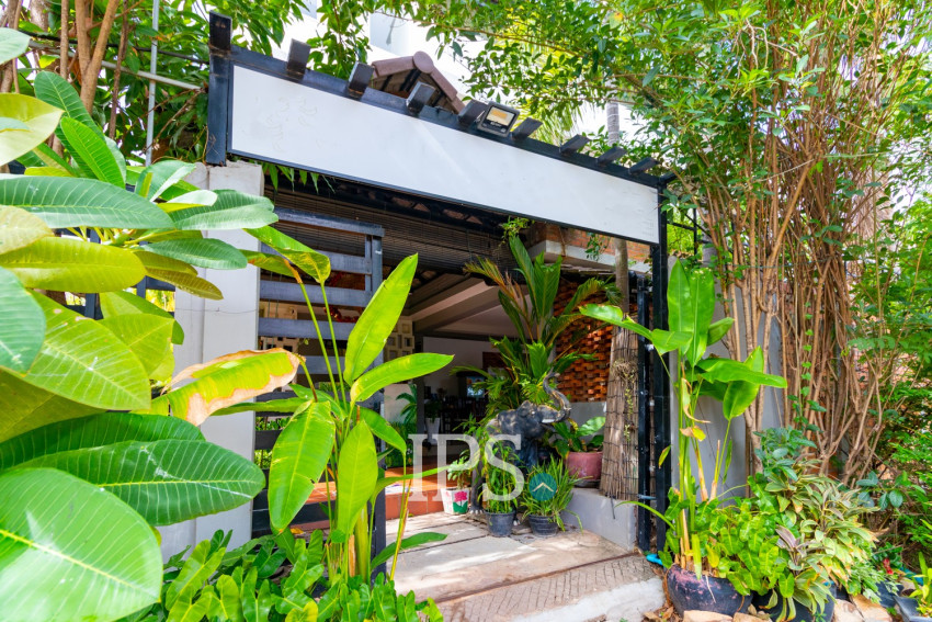 11 Bedroom Hotel For Rent - Svay Dangkum, Siem Reap