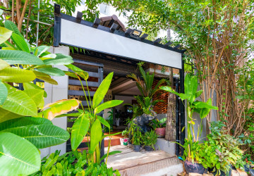 11 Bedroom Hotel For Rent - Svay Dangkum, Siem Reap thumbnail