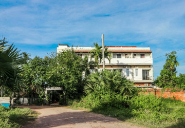 11 Bedroom Hotel For Rent - Svay Dangkum, Siem Reap thumbnail