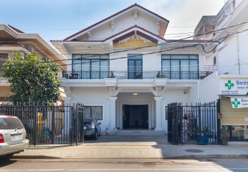 1 Bedroom Apartment For Rent - Slor Kram, Siem Reap thumbnail