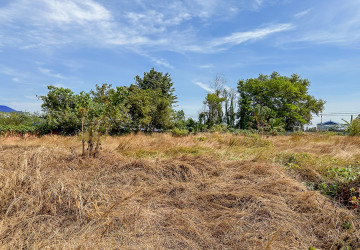 1.7 Ha Land For Sale - Kong Pisey District, Kampong Speu thumbnail