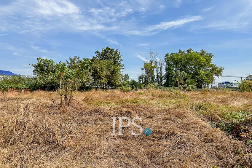 1.7 Ha Land For Sale - Kong Pisey District, Kampong Speu