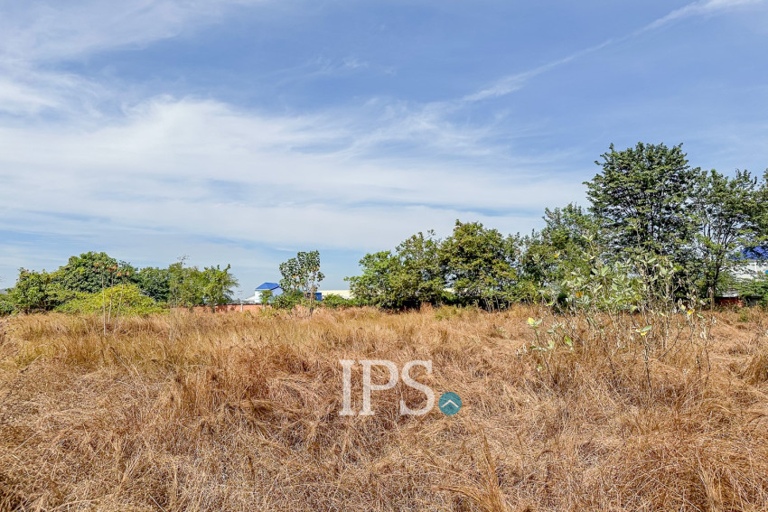 1.7 Ha Land For Sale - Kong Pisey District, Kampong Speu