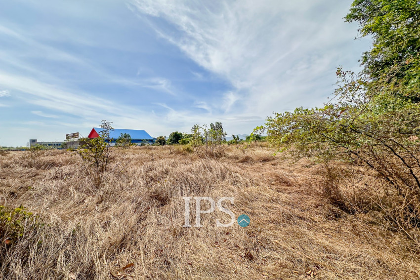 1.7 Ha Land For Sale - Kong Pisey District, Kampong Speu