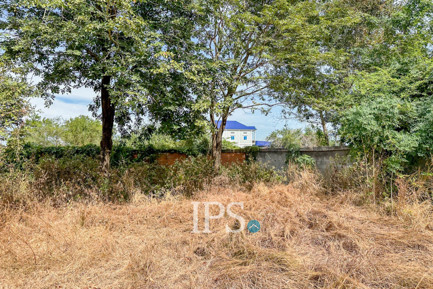 1.7 Ha Land For Sale - Kong Pisey District, Kampong Speu