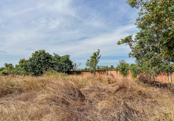 1.7 Ha Land For Sale - Kong Pisey District, Kampong Speu thumbnail