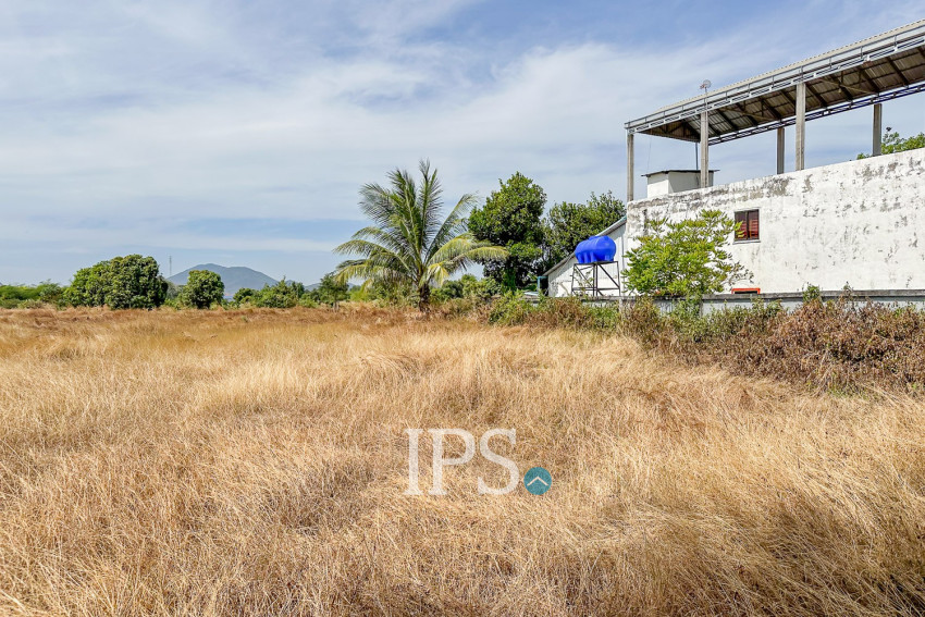 1.7 Ha Land For Sale - Kong Pisey District, Kampong Speu