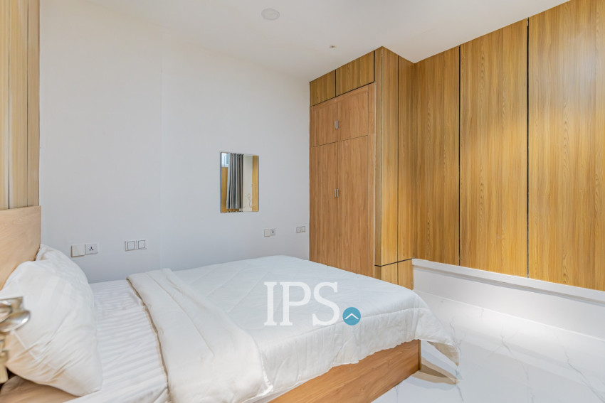 4 Bedroom Serviced Apartment For Rent - Phsar Thmei 1, Phnom Penh