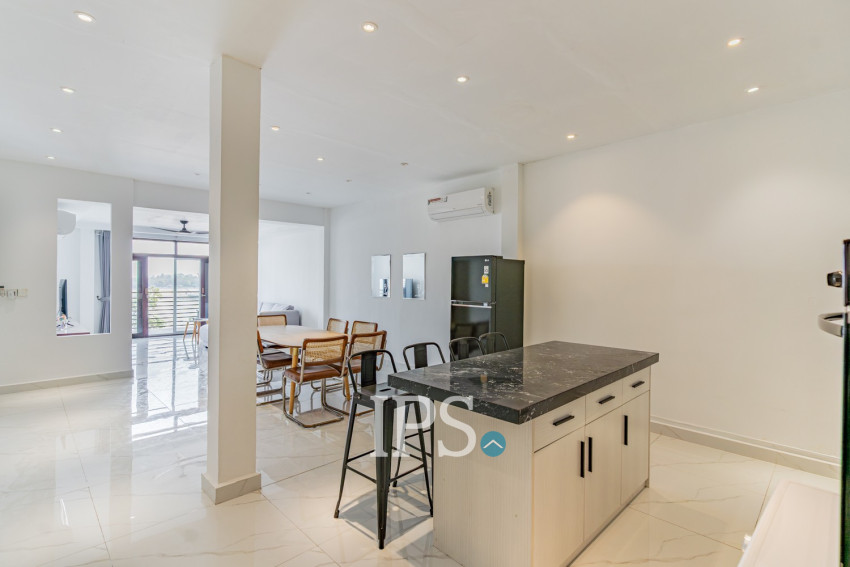 4 Bedroom Serviced Apartment For Rent - Phsar Thmei 1, Phnom Penh