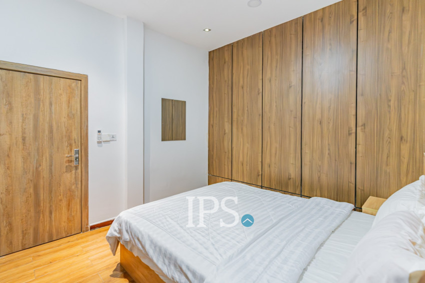 4 Bedroom Serviced Apartment For Rent - Phsar Thmei 1, Phnom Penh