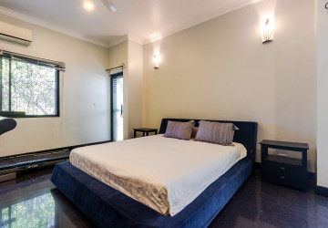 5 Bedroom Villa For Rent - Svay Dangkum, Siem Reap thumbnail