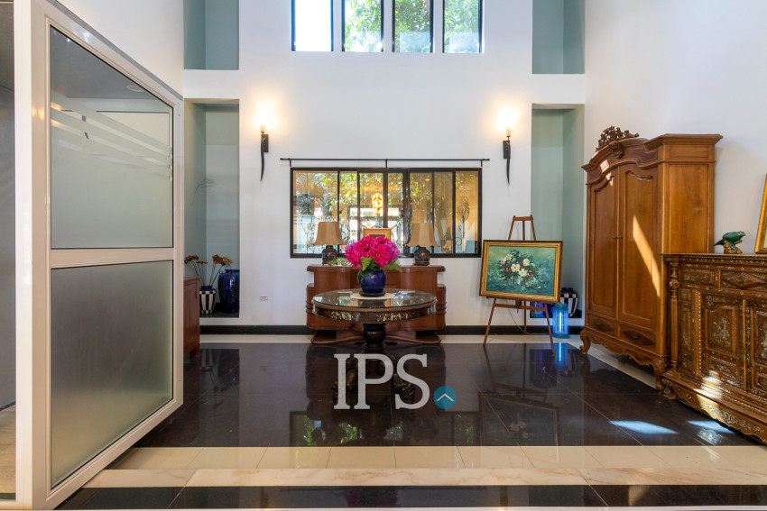 5 Bedroom Villa For Rent - Svay Dangkum, Siem Reap