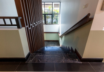 5 Bedroom Villa For Rent - Svay Dangkum, Siem Reap thumbnail