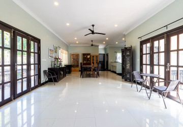 5 Bedroom Villa For Rent - Svay Dangkum, Siem Reap thumbnail
