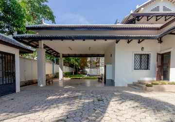 5 Bedroom Villa For Rent - Svay Dangkum, Siem Reap thumbnail