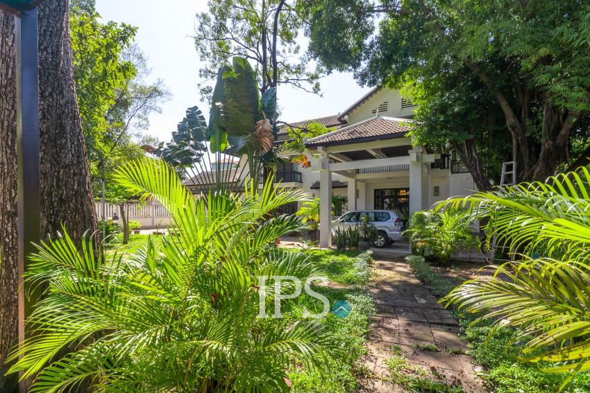 5 Bedroom Villa For Rent - Svay Dangkum, Siem Reap