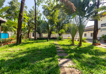 5 Bedroom Villa For Rent - Svay Dangkum, Siem Reap thumbnail