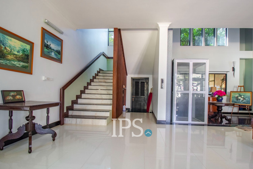 5 Bedroom Villa For Rent - Svay Dangkum, Siem Reap