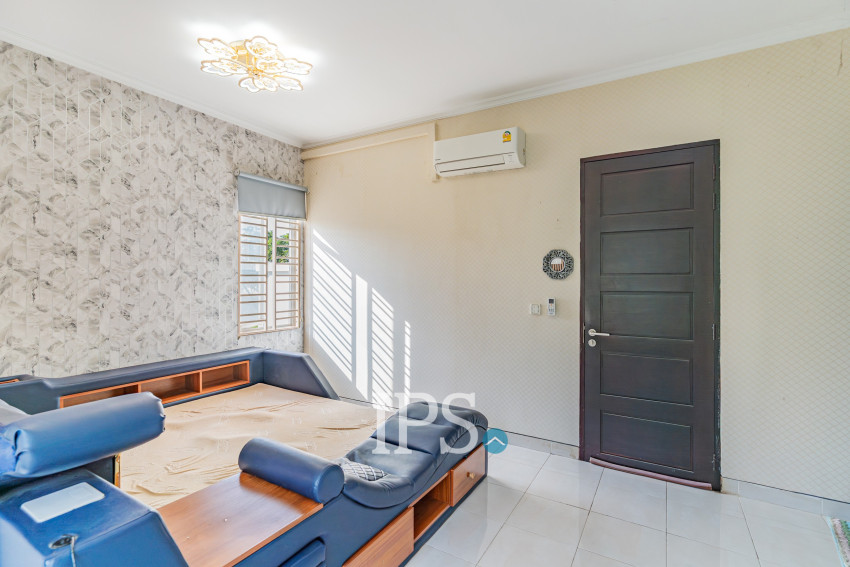 4 Bedroom Villa For Rent - Chip Mong Grand Phnom Penh, Kmuonh, Phnom Penh