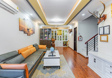 4 Bedroom Villa For Rent - Chip Mong Grand Phnom Penh, Kmuonh, Phnom Penh thumbnail