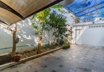 4 Bedroom Villa For Rent - Chip Mong Grand Phnom Penh, Kmuonh, Phnom Penh thumbnail